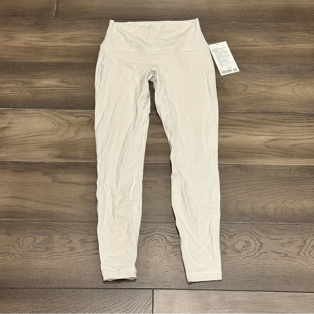 Lululemon Align Leggings NWT in Bone